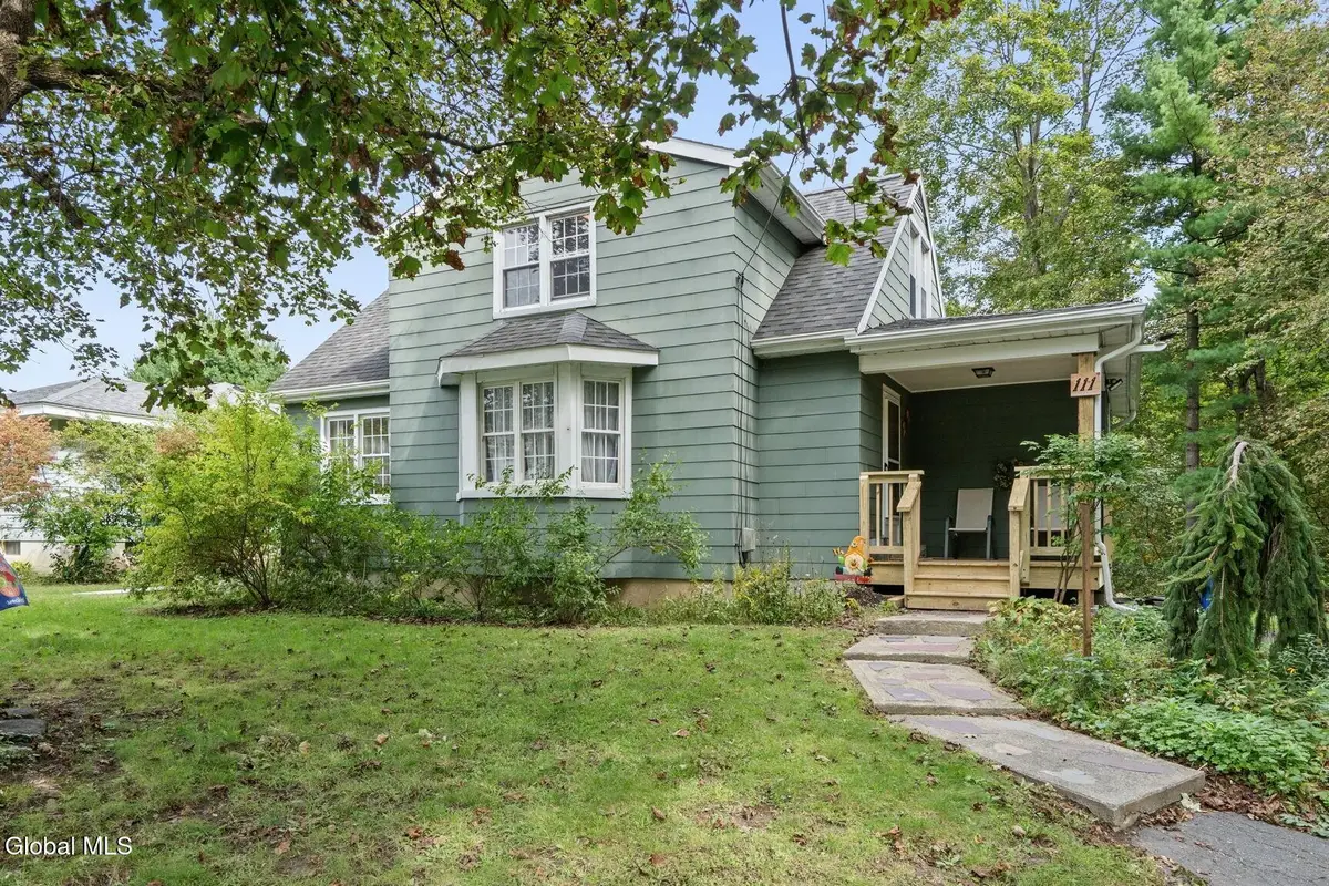 111 Michigan Avenue, Rensselaer, NY 12144 - #1