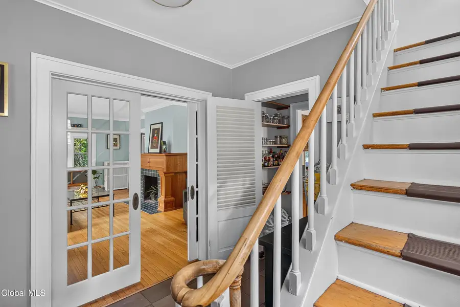 2205 Grand Boulevard, Niskayuna, NY 12309 - #3