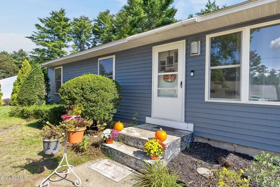 4 Reservoir Drive, Queensbury, NY 12804 - #2