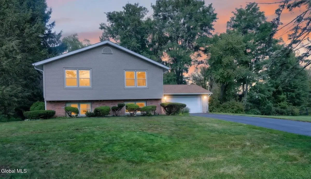 1245 Sandra Lane, Niskayuna, NY 12309 - #1