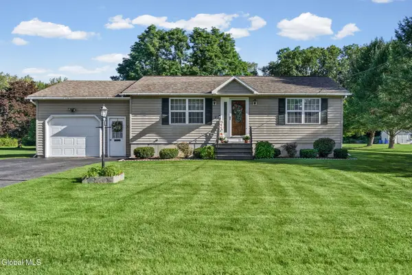 42 Destefano Place, Amsterdam, NY 12010