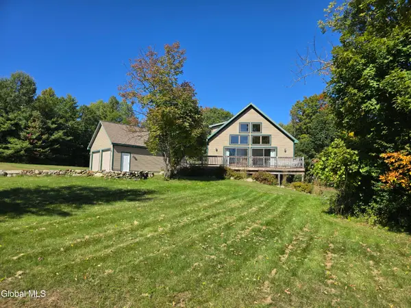 8 Abby Lane, Johnsburg, NY 12886