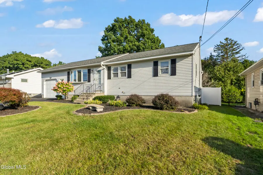 40 Ahl Avenue, Colonie, NY 12205 - #3