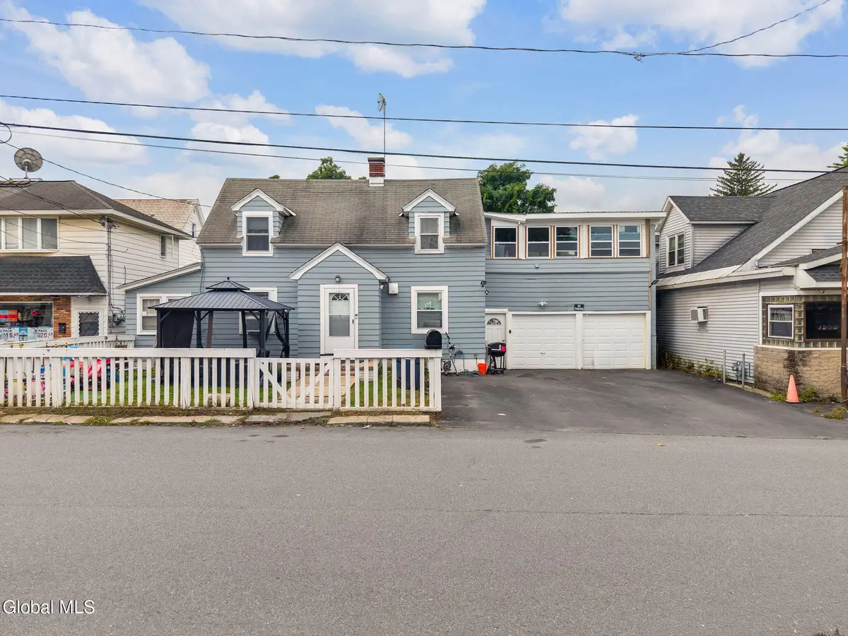 492 Olean Street, Rotterdam, NY 12306 - #1