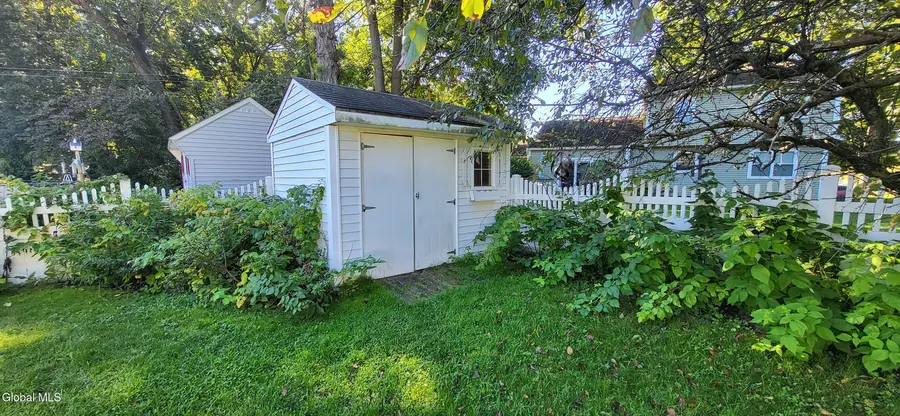18 Tattersall Lane, Colonie, NY 12205 - #3