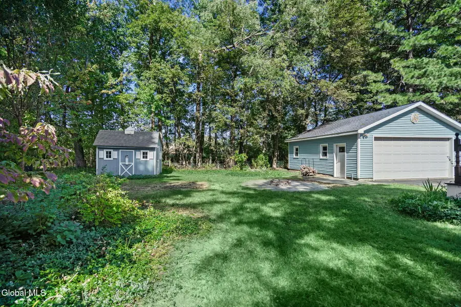 2113 Robinwood Avenue, Rotterdam, NY 12306 - #3