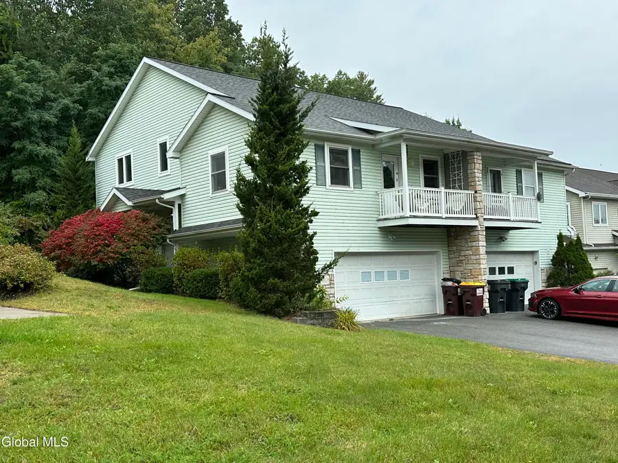 107-109 East Avenue, Saratoga Springs, NY 12866 - #3