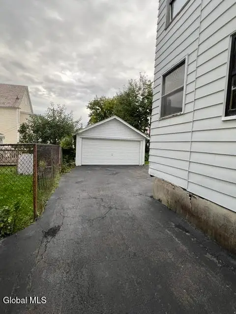 1609 Avenue B, Schenectady, NY 12308 - #2