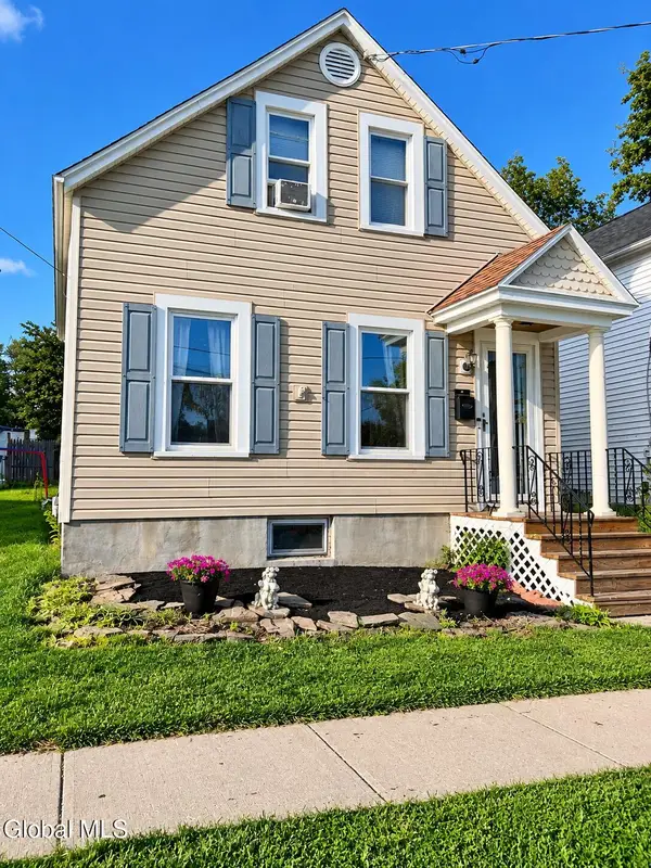 55 Pine Street, Rensselaer, NY 12144
