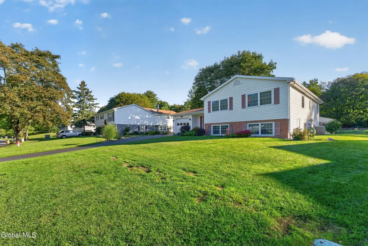 144 Stonington Hill Road, Voorheesville, NY 12186 - #1