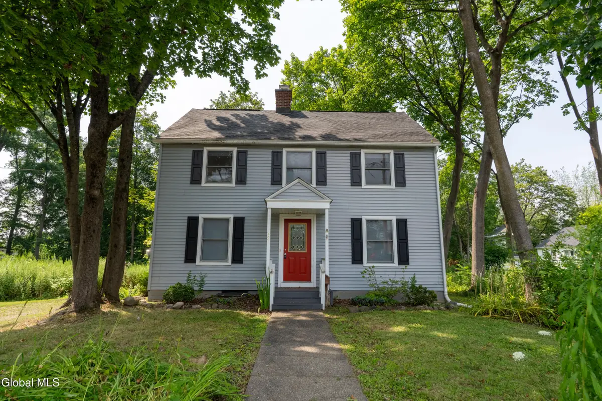 27 Myrtle Street, Saratoga Springs, NY 12866 - #1