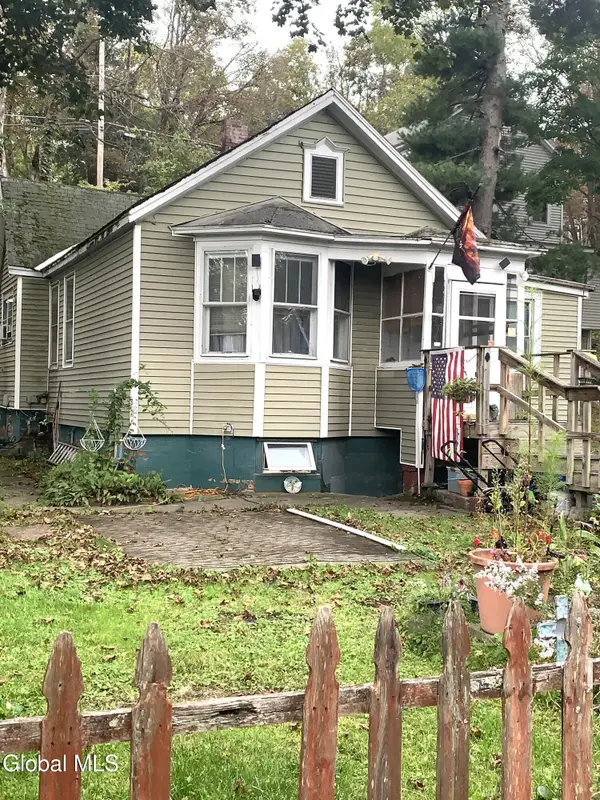 211 Central Avenue, Cohoes, NY 12047