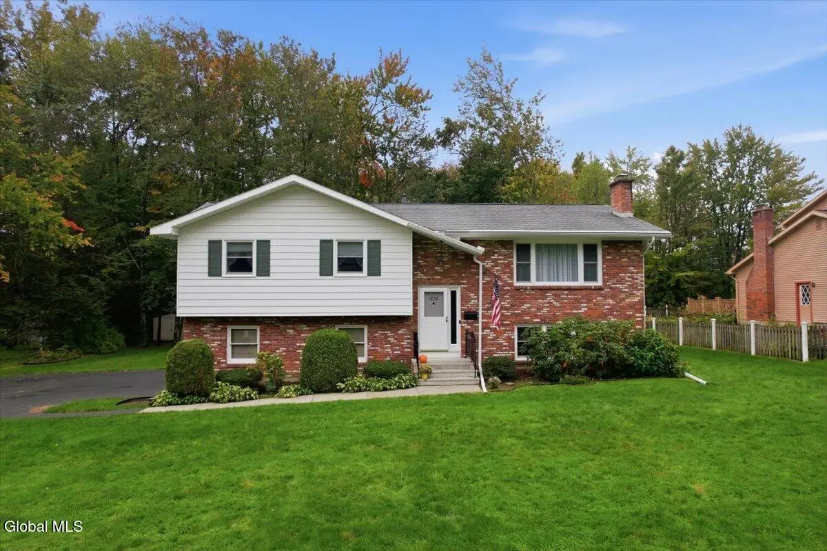 1036 Vrooman Avenue, Niskayuna, NY 12309 - #1