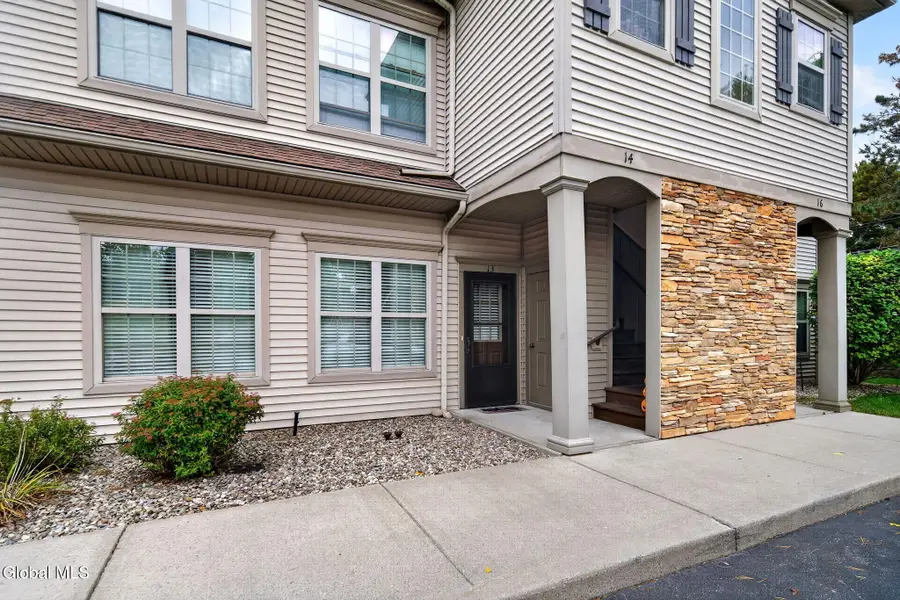73 Saratoga Road #APT 13, Glenville, NY 12302 - #2