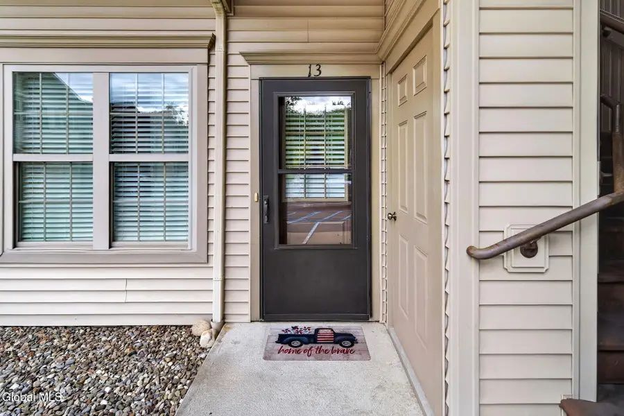 73 Saratoga Road #APT 13, Glenville, NY 12302 - #3