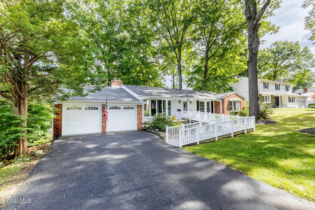 105 Acorn Drive, Glenville, NY 12302 - #1