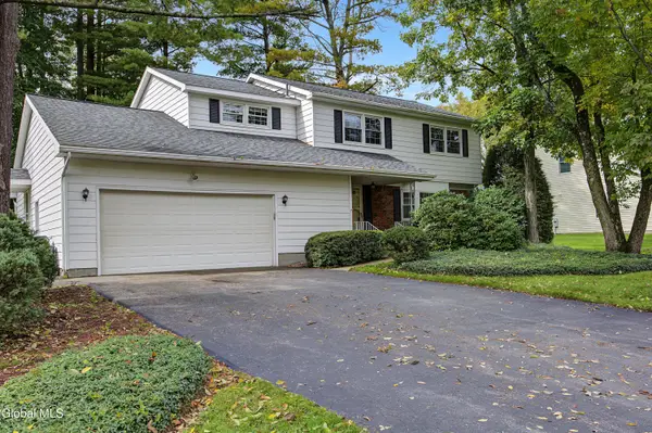 1279 Windemere Court, Niskayuna, NY 12309