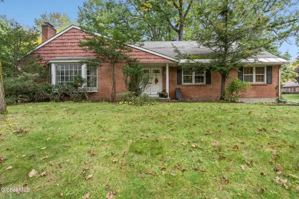 1935 Heritage Road, Niskayuna, NY 12309