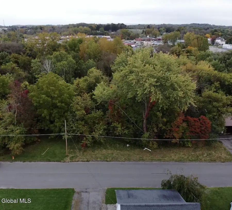 L24-25 Oakwood Avenue, Johnstown, NY 12095 - #3