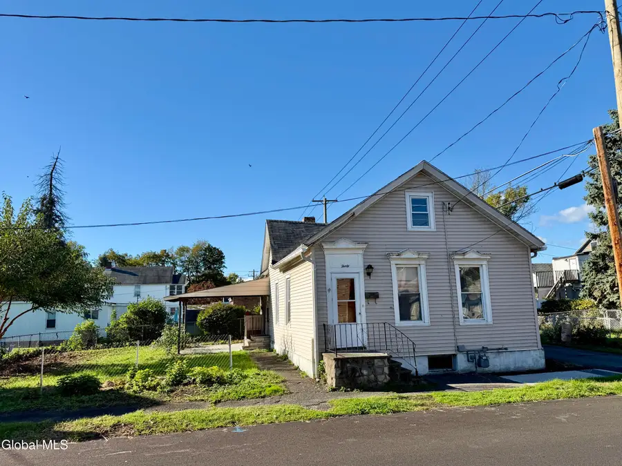 30 122nd Street, Troy, NY 12182 - #2