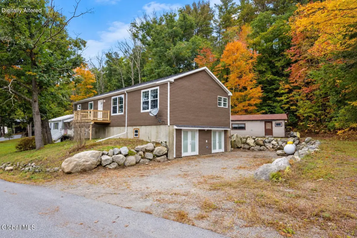 6 Warren Street, Warrensburg, NY 12885 - #1