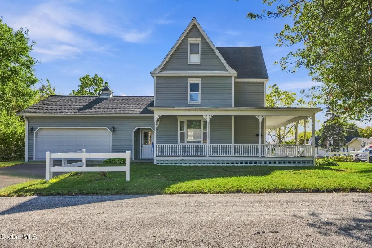2504 Augustine Avenue, Rotterdam, NY 12306 - #1