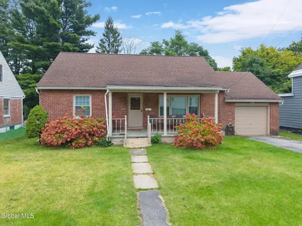1319 Bradford Street, Schenectady, NY 12306