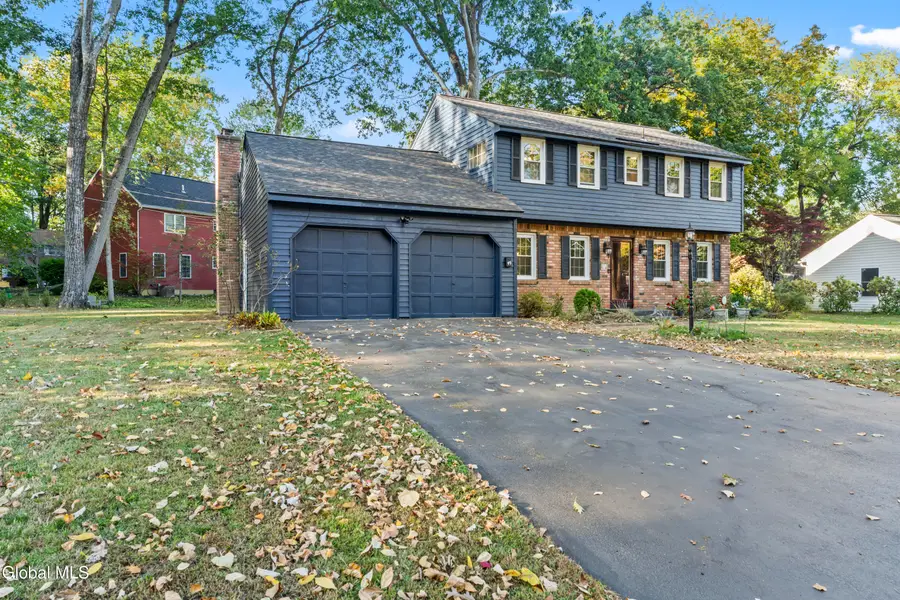 49 Devon Road, Bethlehem, NY 12054 - #2