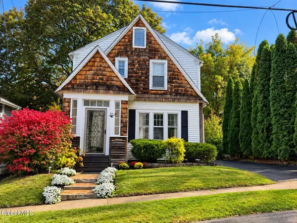12 Commerce Street, Scotia, NY 12302
