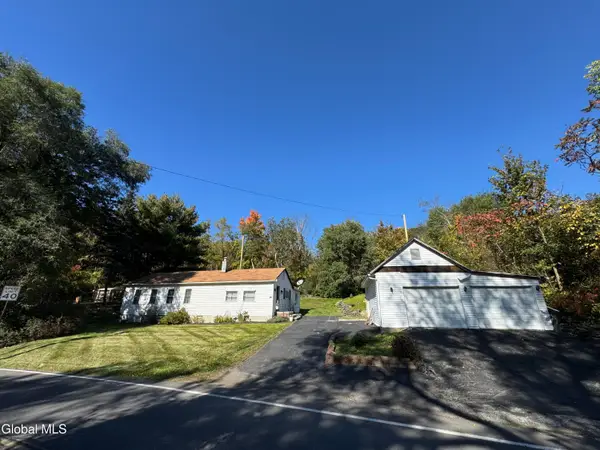 2210 County Route 26, New Baltimore, NY 12042