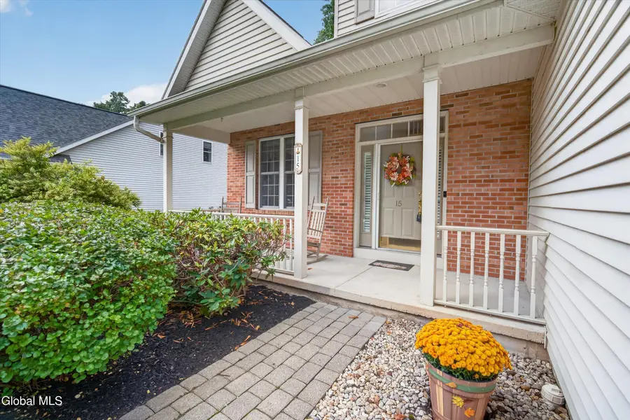 15 Julians Way, Saratoga Springs, NY 12866 - #3