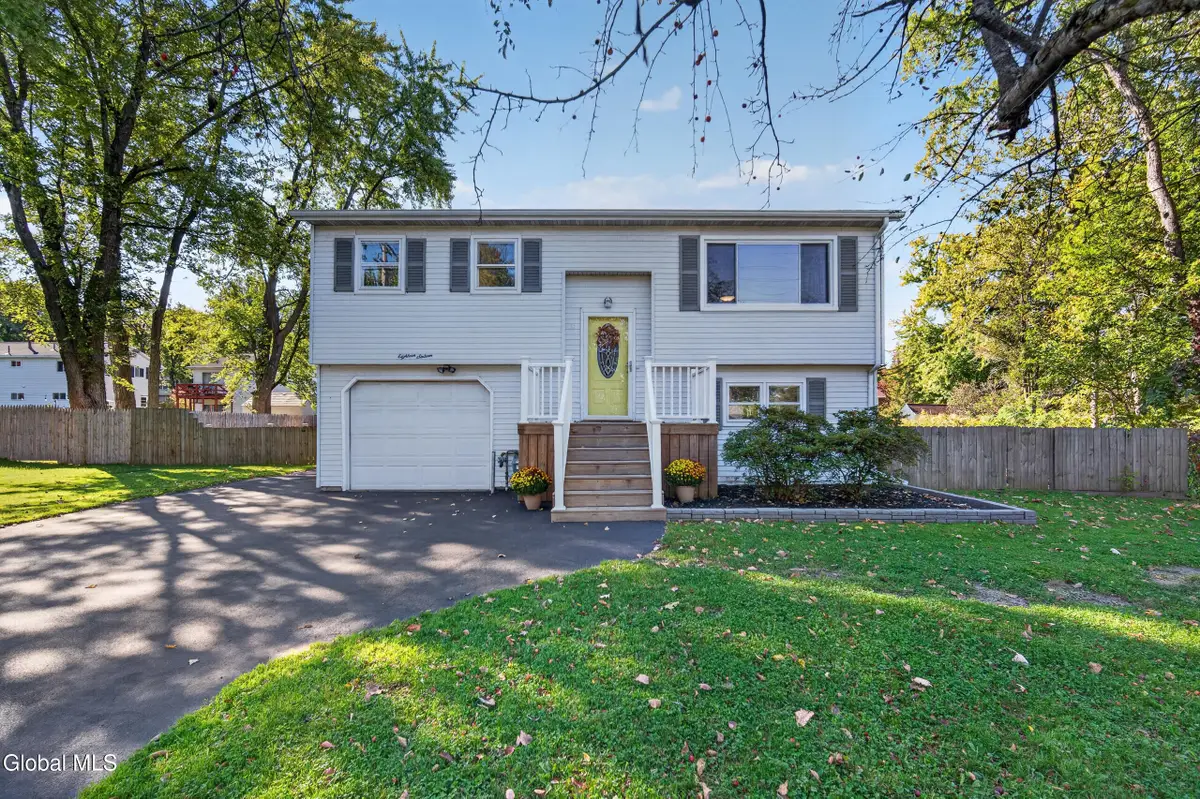 1816 Providence Avenue, Niskayuna, NY 12309 - #1