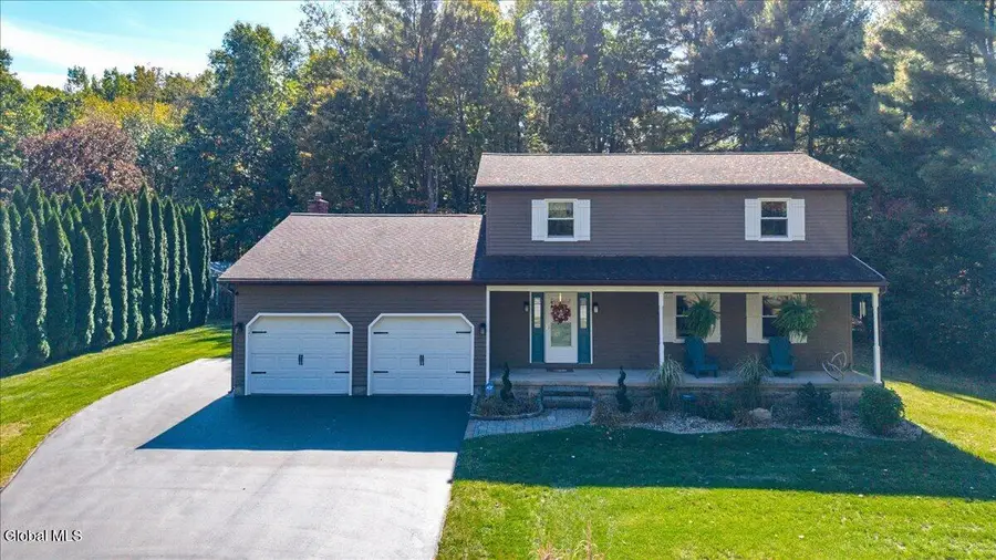 107 Independence Drive, Ballston Spa, NY 12020 - #2