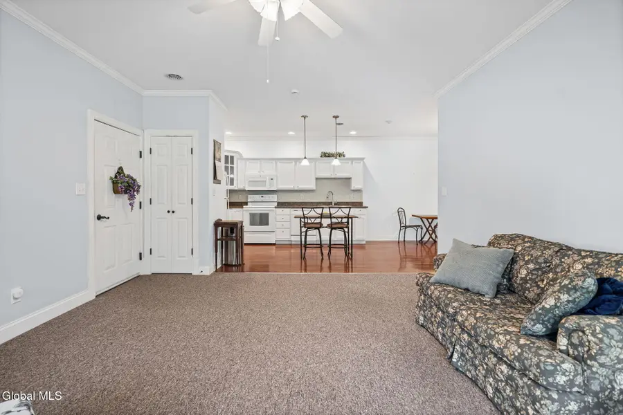 80 Maple Avenue #APT I, Voorheesville, NY 12186 - #3
