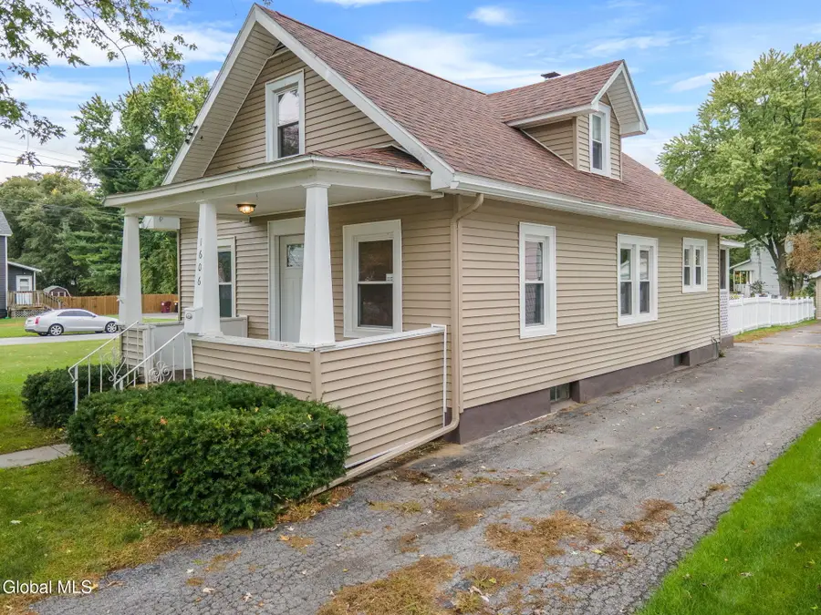 1606 Fordham Avenue, Rotterdam, NY 12306 - #2