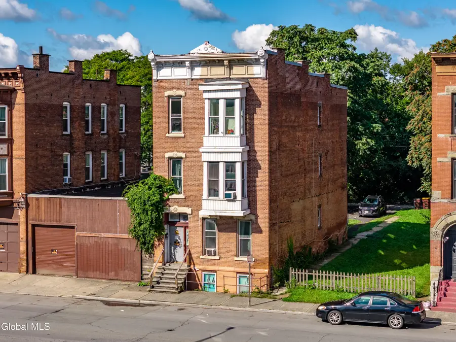 2531 6th Avenue, Troy, NY 12180 - #2