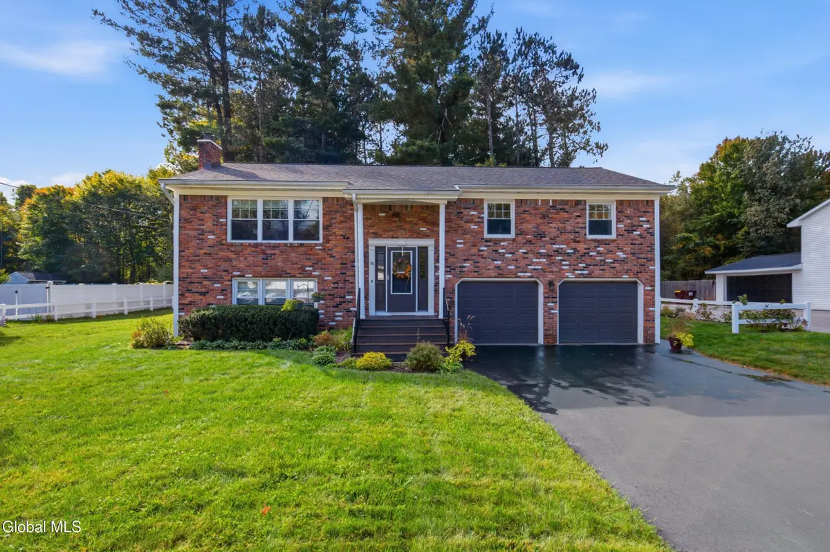 30 Hadel Road, Glenville, NY 12302 - #1