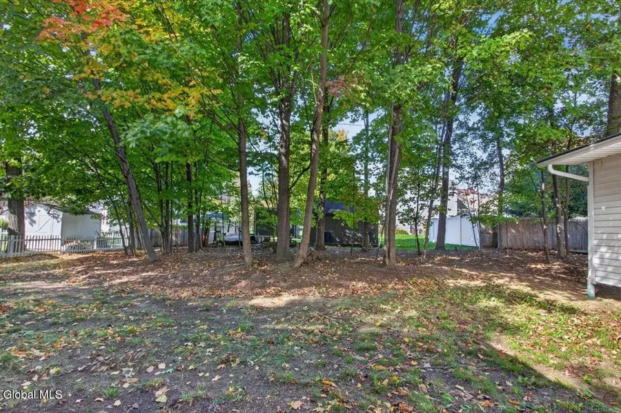 1 Kenmore Avenue, Schenectady, NY 12304 - #2