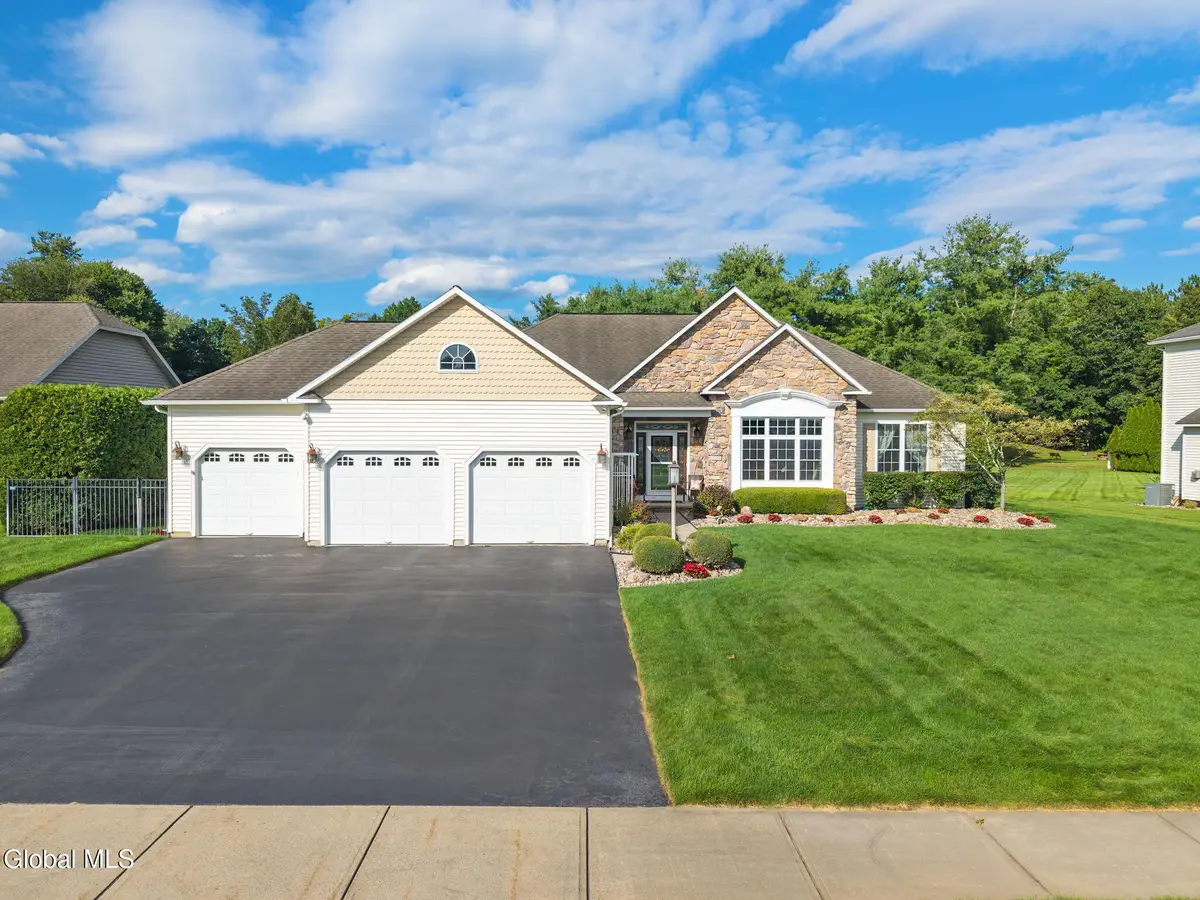 1034 Dibella Drive, Schenectady, NY 12303 - #1