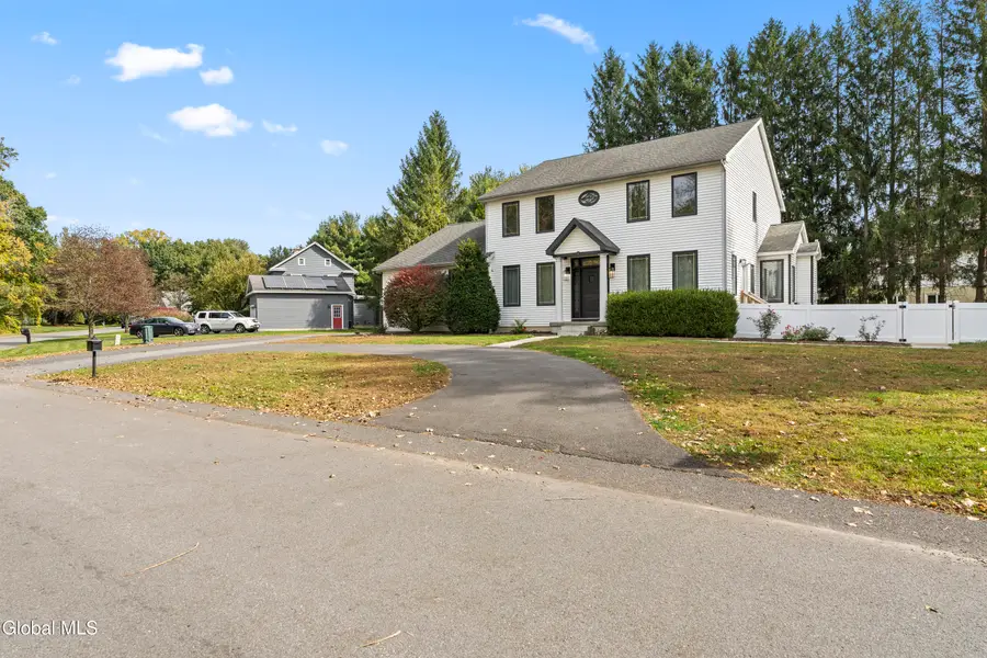 1 Pinecrest Drive, Niskayuna, NY 12309 - #2