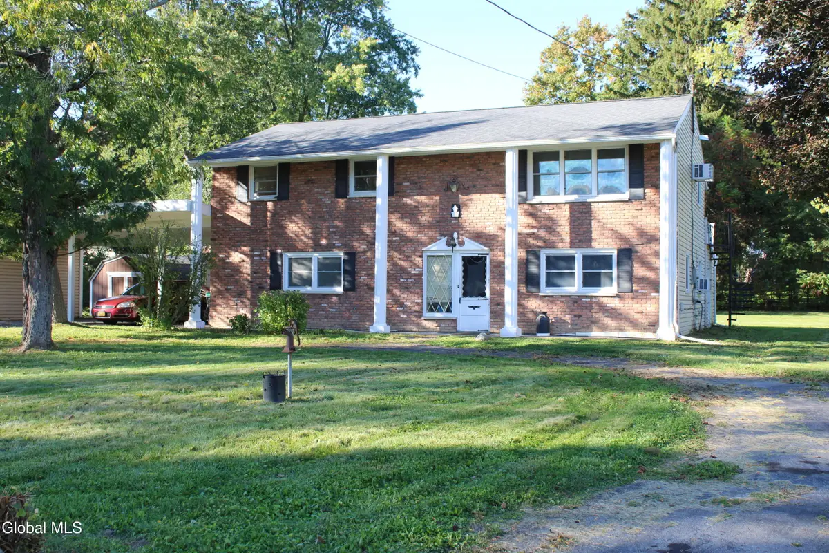 4 Greenway Drive, Glenville, NY 12302 - #1