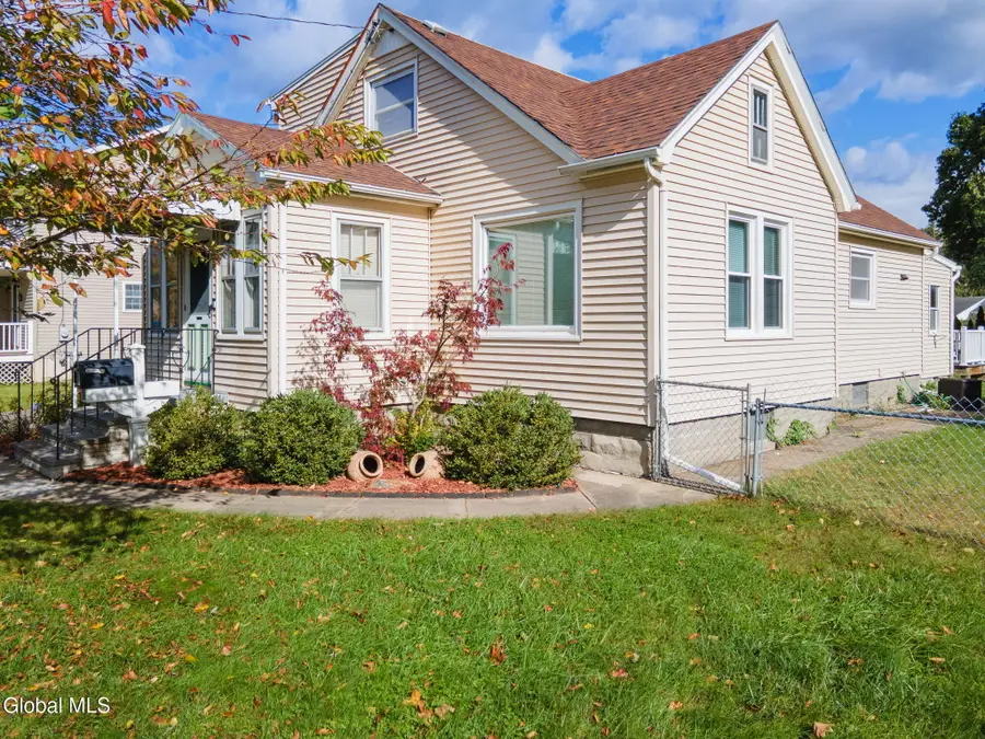 2131 Curry Road, Schenectady, NY 12303 - #3