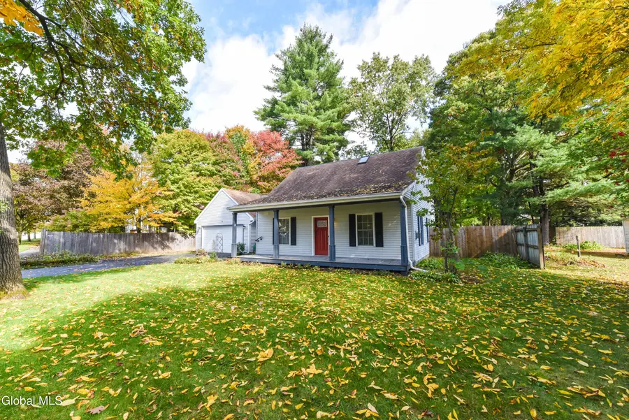 30 Buff Road, Saratoga Springs, NY 12866 - #2