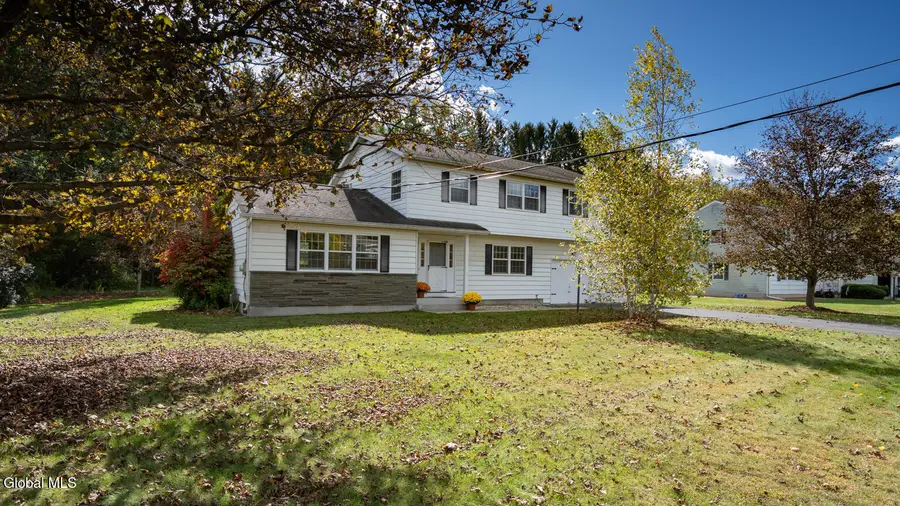 26 Bellwood Lane, Schodack, NY 12033 - #3