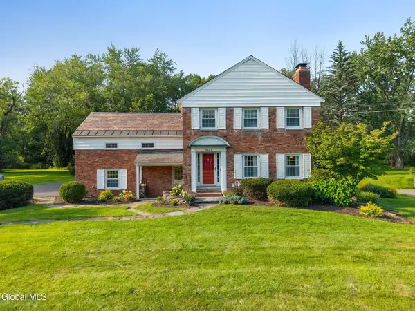 2347 Cayuga Road, Niskayuna, NY 12309
