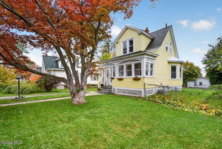 1123 Garner Avenue, Schenectady, NY 12309 - #2