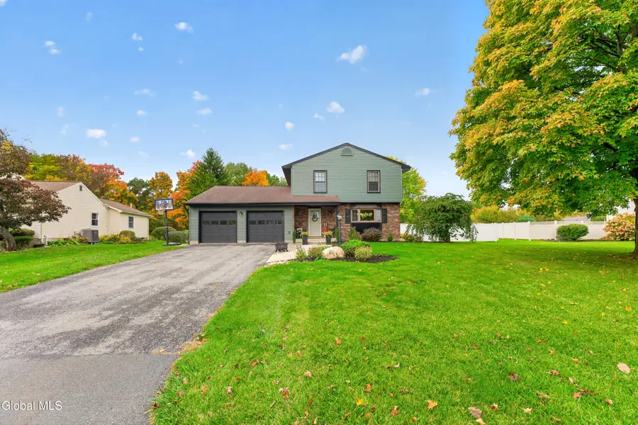 5 Mallards Landing S, Waterford, NY 12188 - #3
