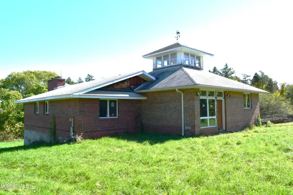 22 Catallo Drive, Waterford, NY 12188
