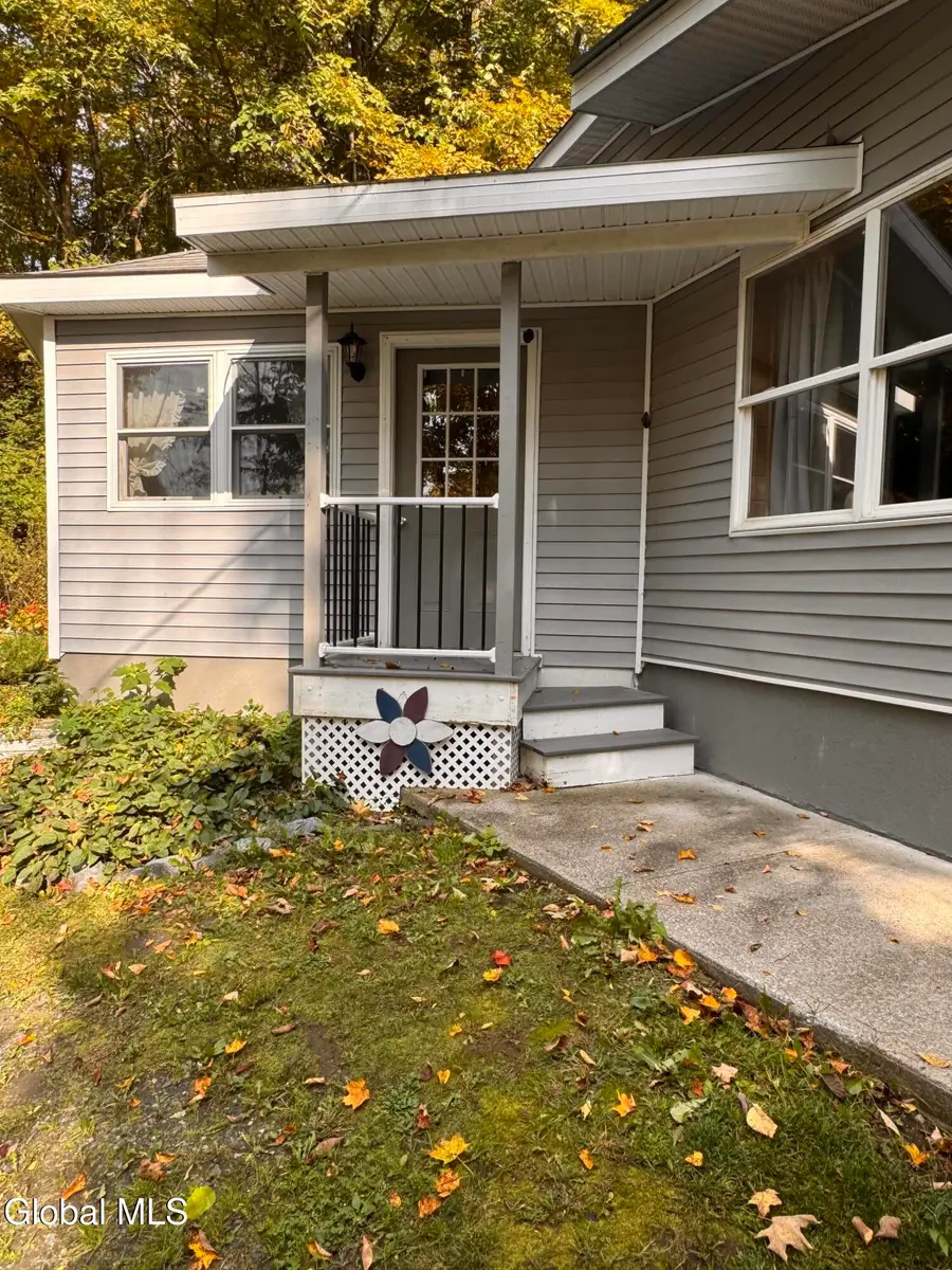 6 Moon Road, Argyle, NY 12809 - #3