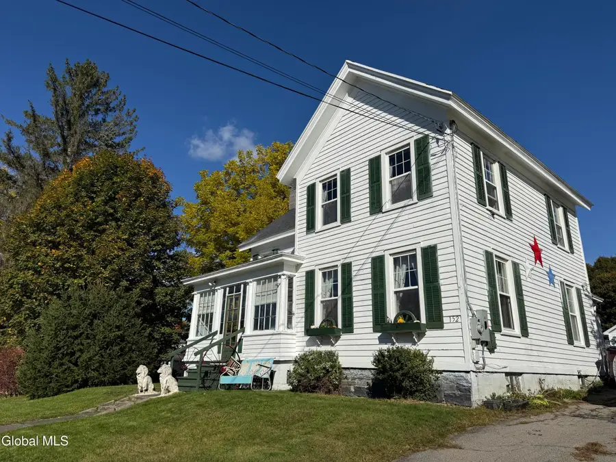 152 Kingsboro Avenue, Gloversville, NY 12078 - #2